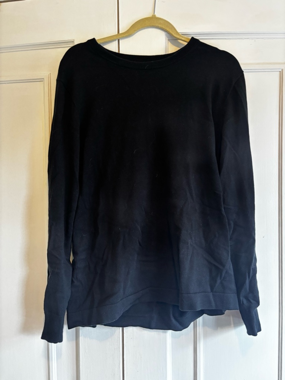 Men's Black Crewneck Sweater